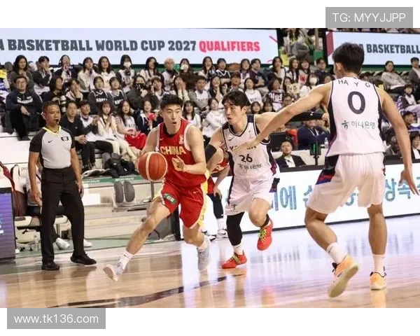 男篮半场落后日本十四分差距大